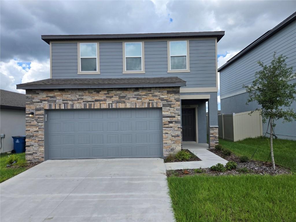 2520 Peony Pl., Haines City, FL 33844
