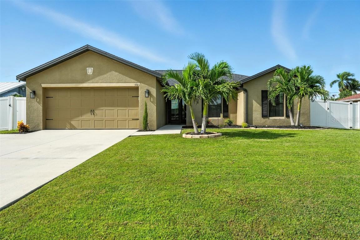 531 Mohawk Pkwy., Cape Coral, FL 33914