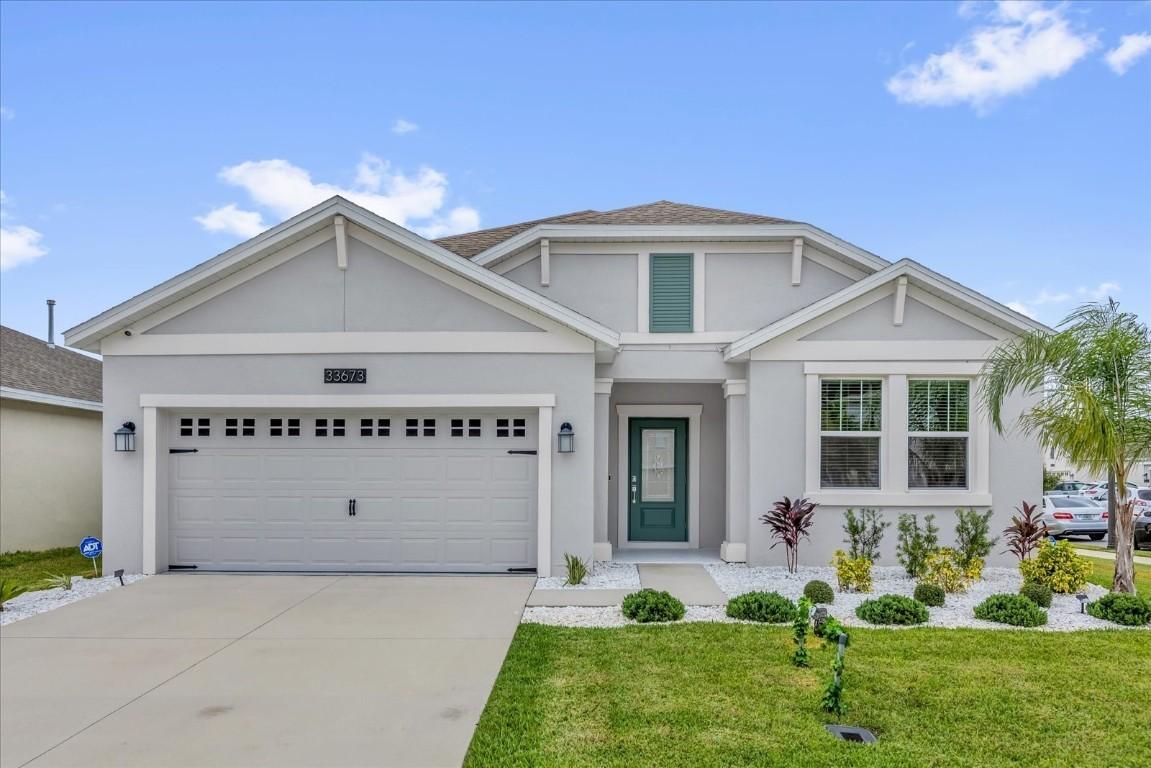 33673 Sky Blossom Cir., Leesburg, FL 34788