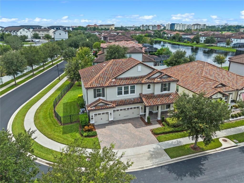 10748 Citron Oaks Dr., Orlando, FL 32836