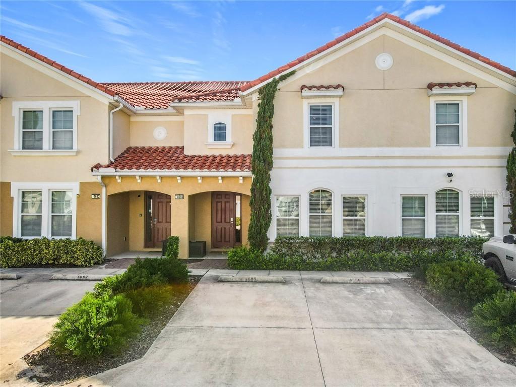 4686 Terrasonesta Dr., Davenport, FL 33837