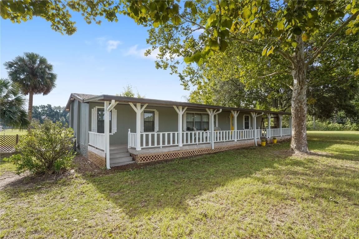 35410 Johns Ln., Eustis, FL 32736