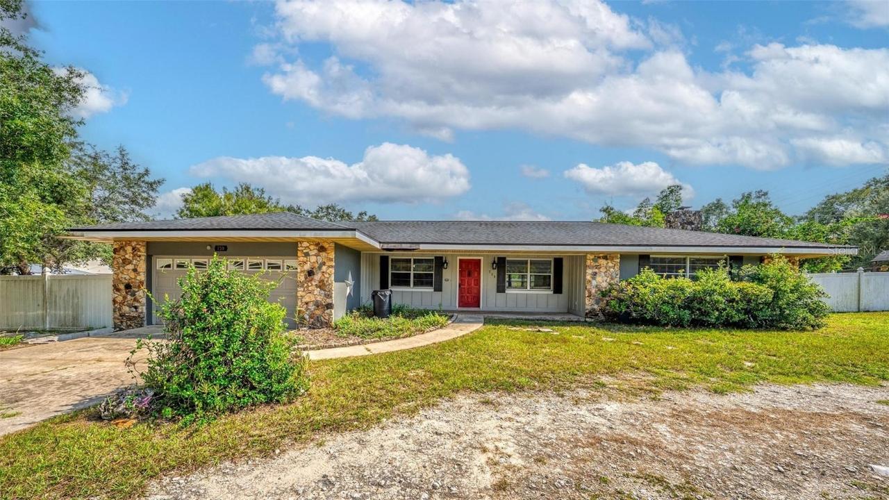 730 Oak Dr., Groveland, FL 34736