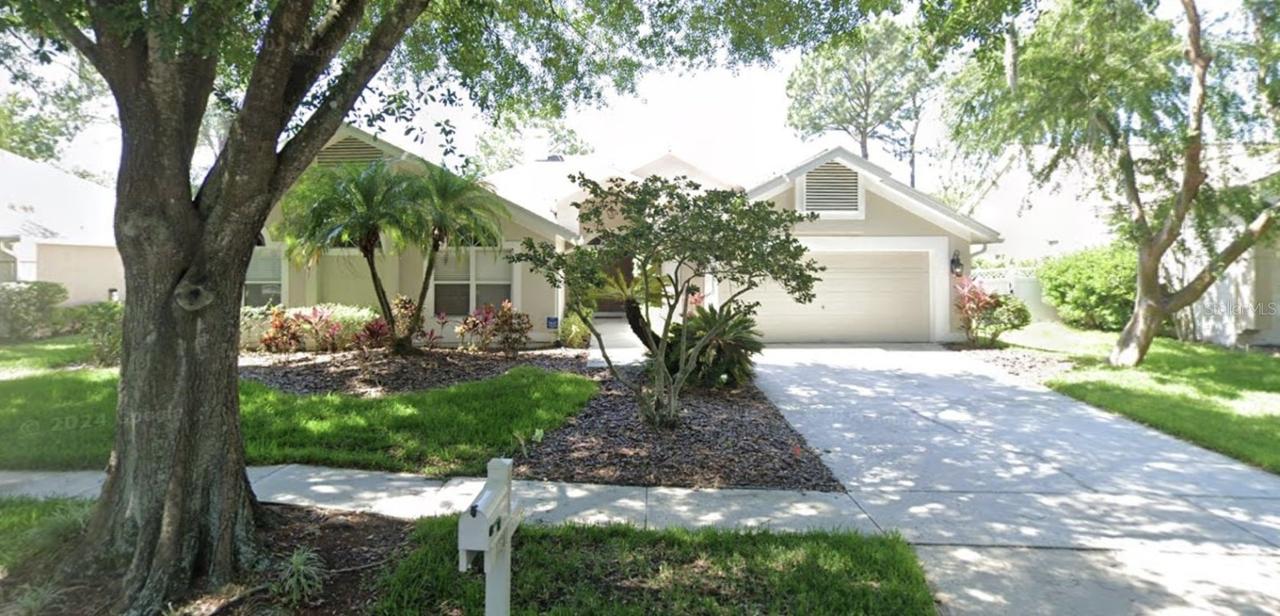 17307 Lockwood Ridge Dr., Tampa, FL 33647