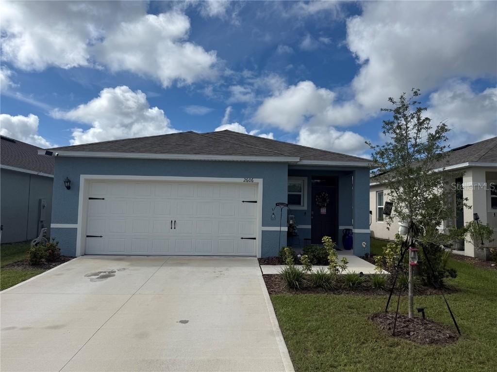 2606 Angel Falls Dr., Davenport, FL 33837