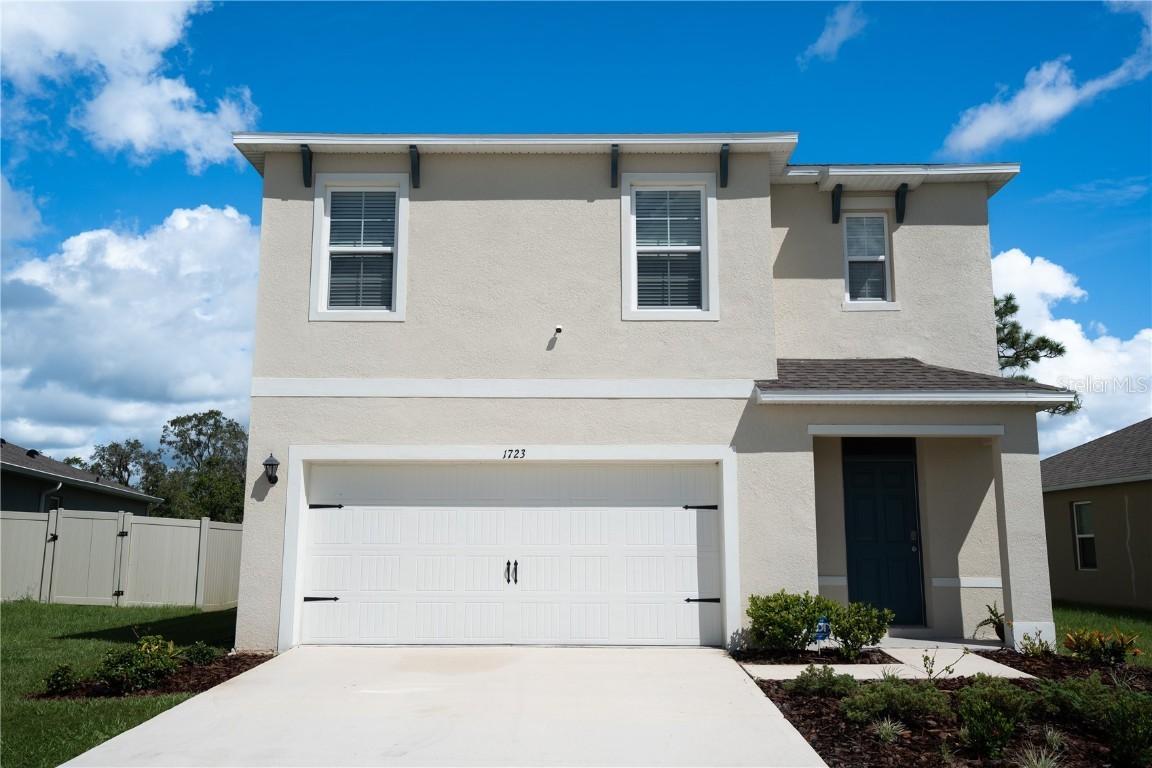 1723 Post Oak Dr., Davenport, FL 33837