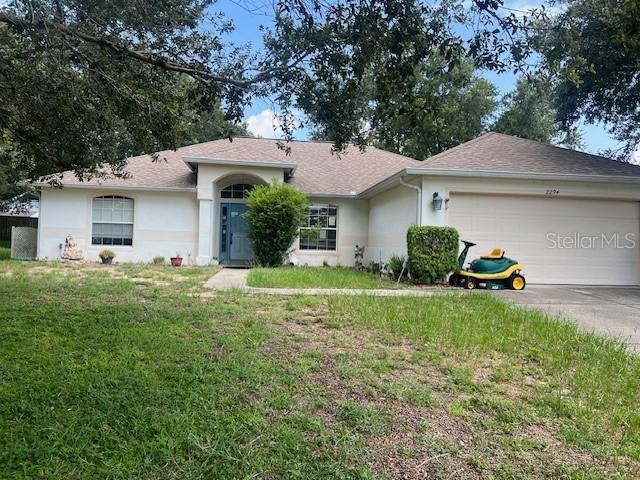 2294 Knollwood Dr., Leesburg, FL 34748