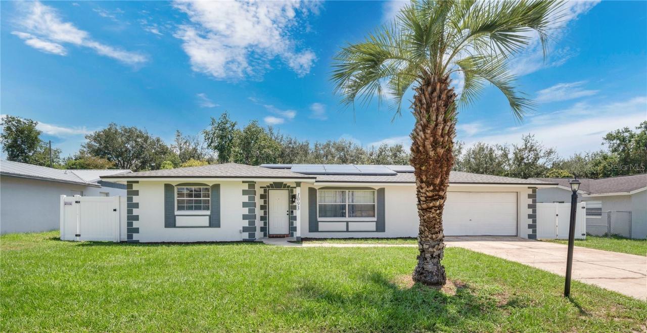 1093 E Hancock Dr., Deltona, FL 32725