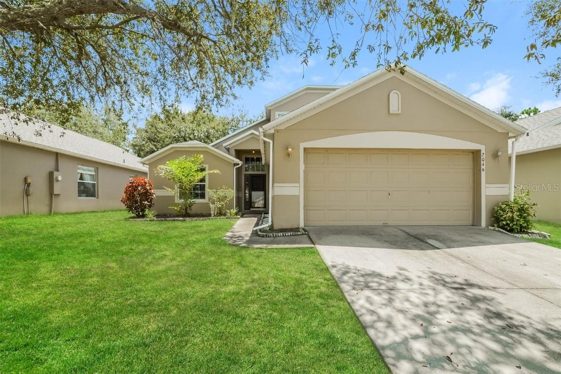 2046 Newtown Rd., Groveland, FL 34736