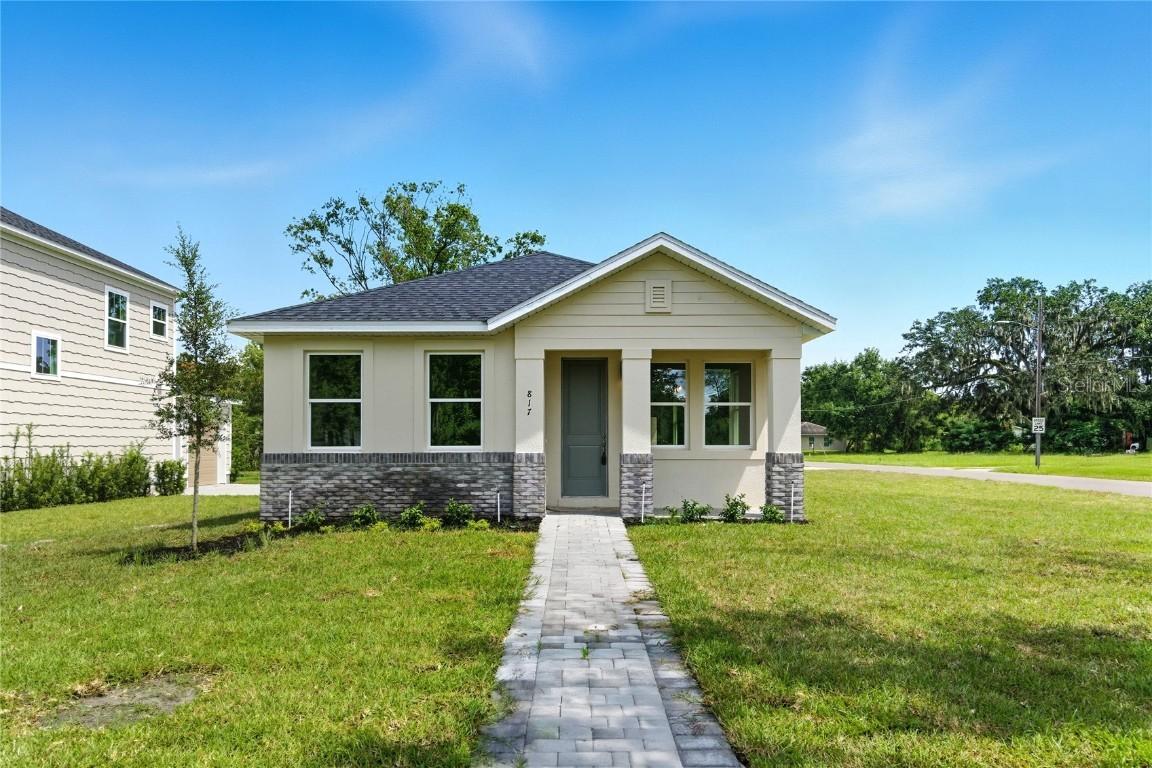 817 S Locust Ave., Sanford, FL 32771