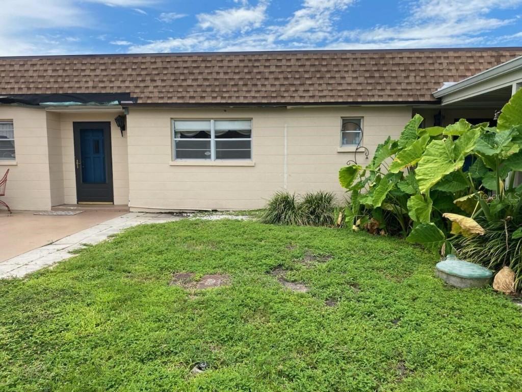 617 Park Cir. #26, Bradenton, FL 34207