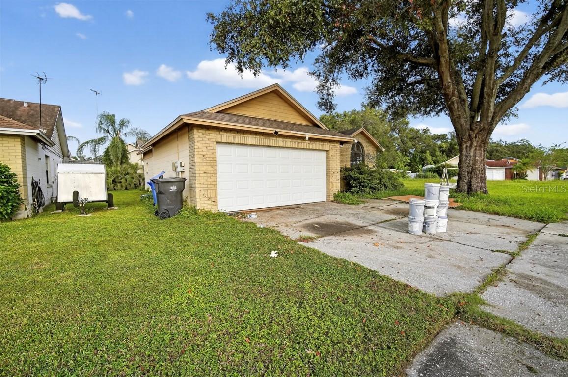 12728 Dunhill Dr., Tampa, FL 33624