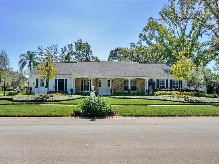 2693 Westchester Dr., Clearwater, FL 33761