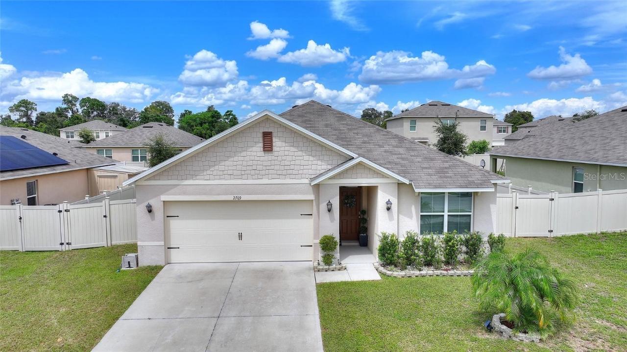 2769 Grand Central Ave., Tavares, FL 32778