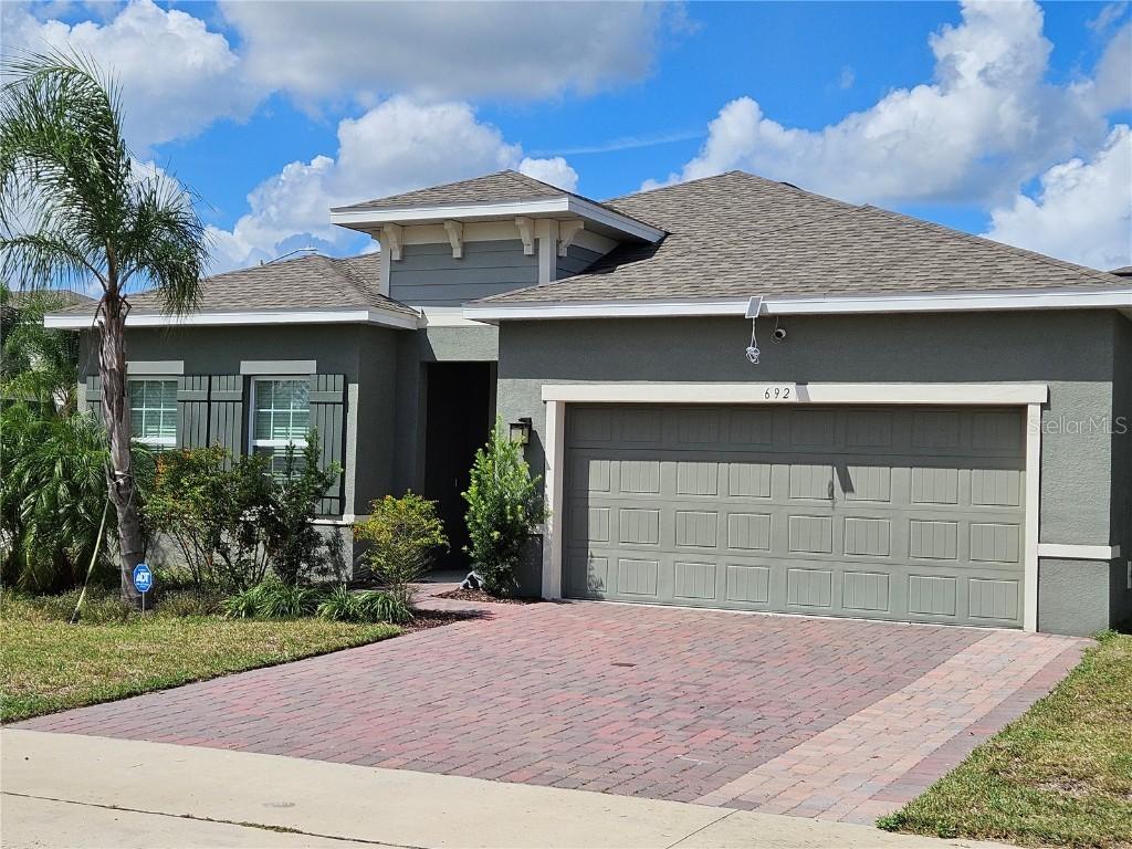 692 Bloom Ter., Davenport, FL 33837