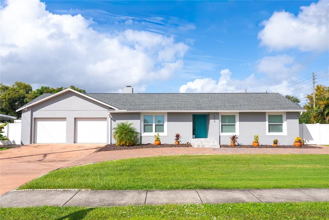 690 N Forsyth Rd., Orlando, FL 32807