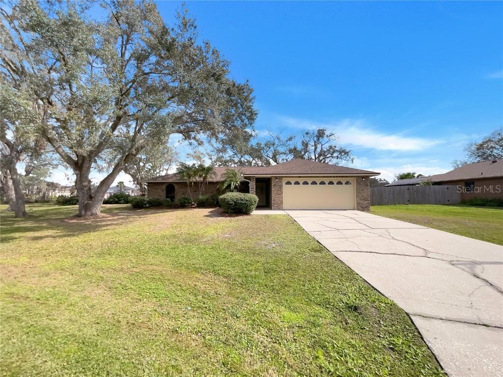 5030 Creekview Ln., Lakeland, FL 33811