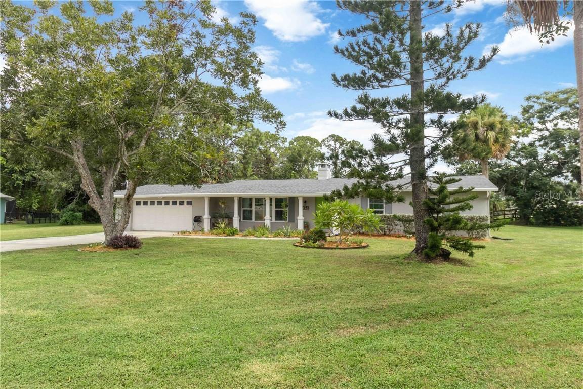496 Tina Pl., Merritt Island, FL 32952