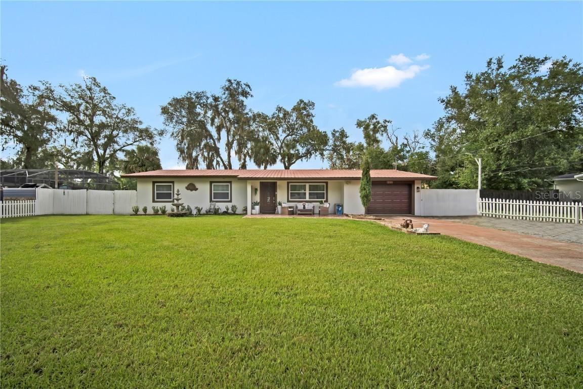 427 W W Lakeview Ave Ave., Lake Mary, FL 32746