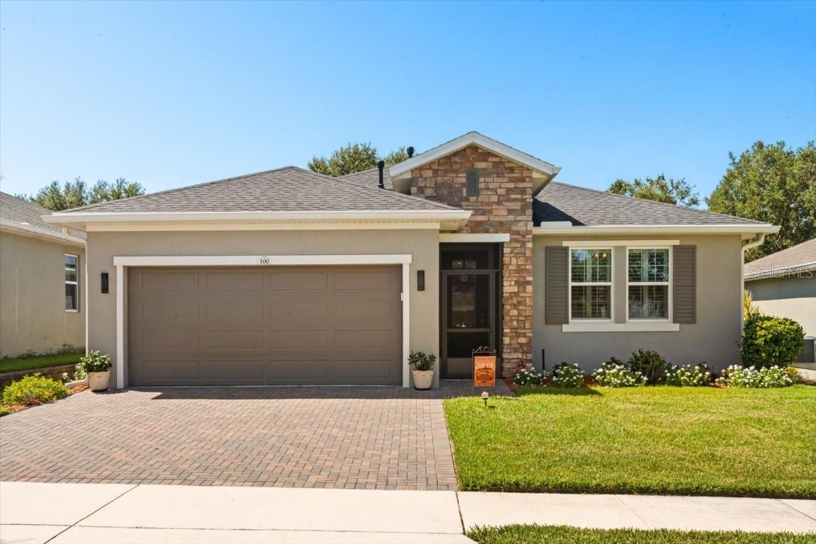 100 Silver Maple Rd., Groveland, FL 34736