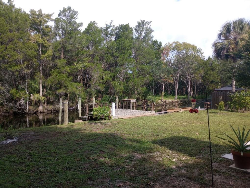 12 Palm Dr., Yankeetown, FL 34498