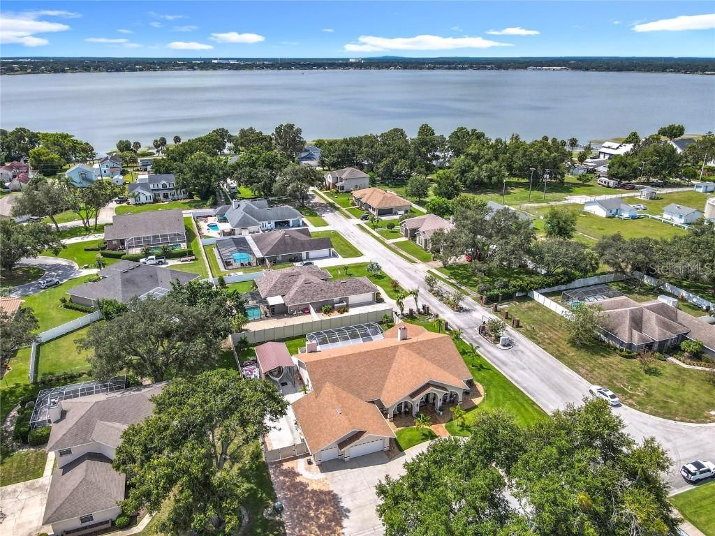 1539 Auburn Oaks Cir., Auburndale, FL 33823
