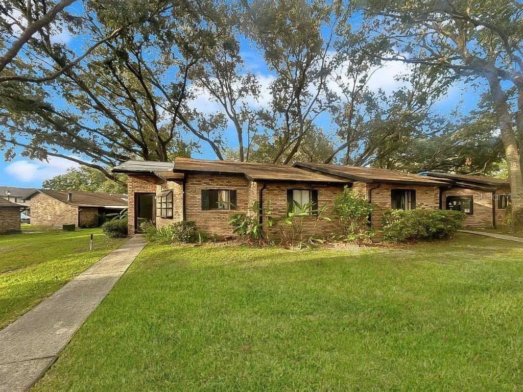1735 Foxhall Cir. #1, Kissimmee, FL 34741