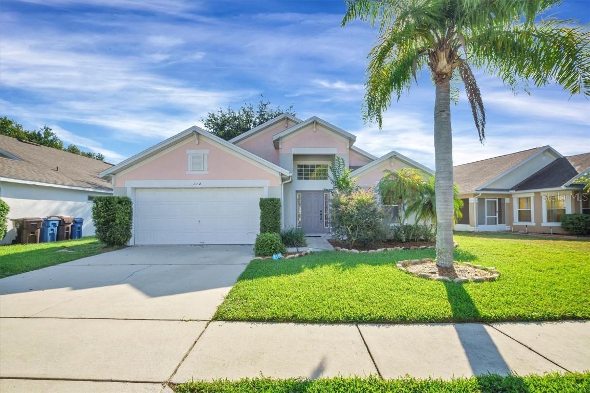 712 Windsor Estates Dr., Davenport, FL 33837
