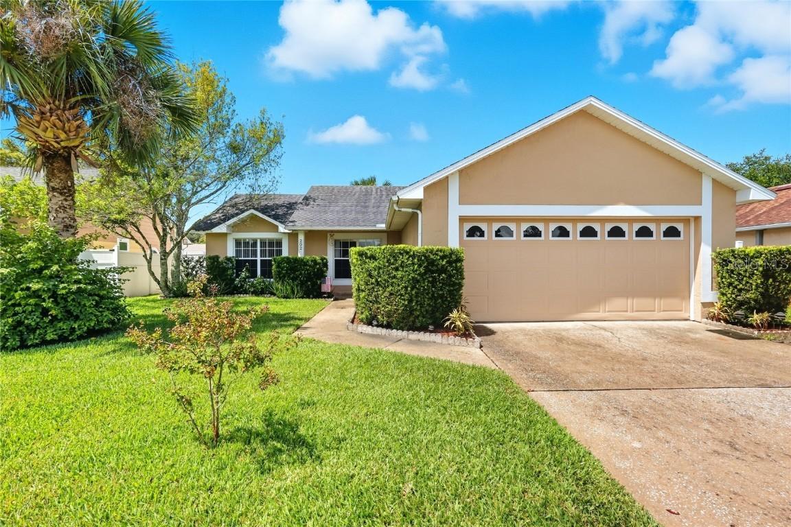 202 S Hampton Ct., Sanford, FL 32773