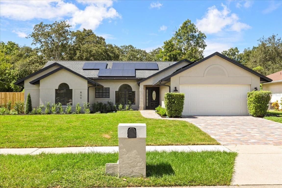 809 Burr Oak Dr., Ocoee, FL 34761