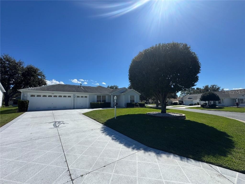 2757 Plainridge Loop, The Villages, FL 32162