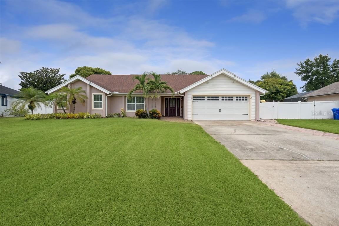843 Bright Meadow Dr., Lake Mary, FL 32746
