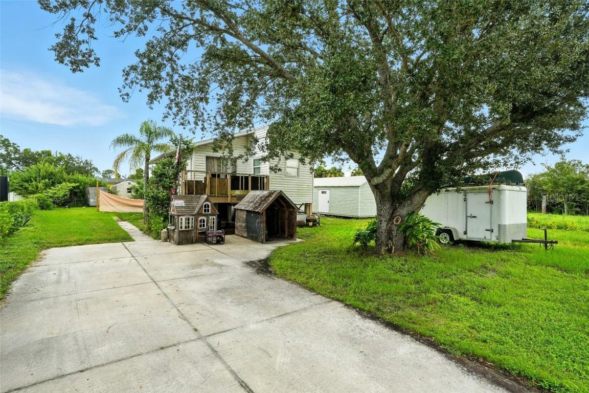 3814 11th St., Lehigh Acres, FL 33976