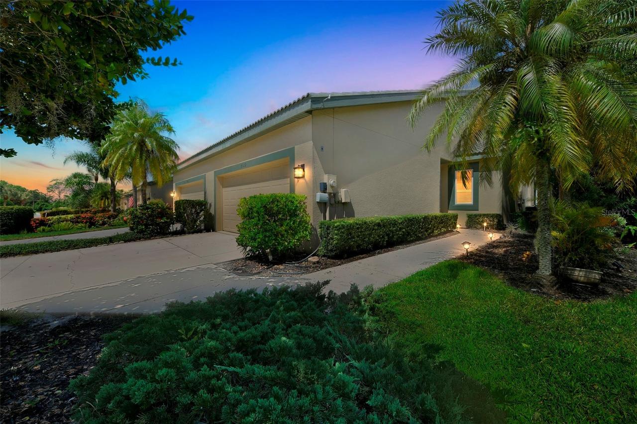 8512 54th Avenue Cir., Bradenton, FL 34211