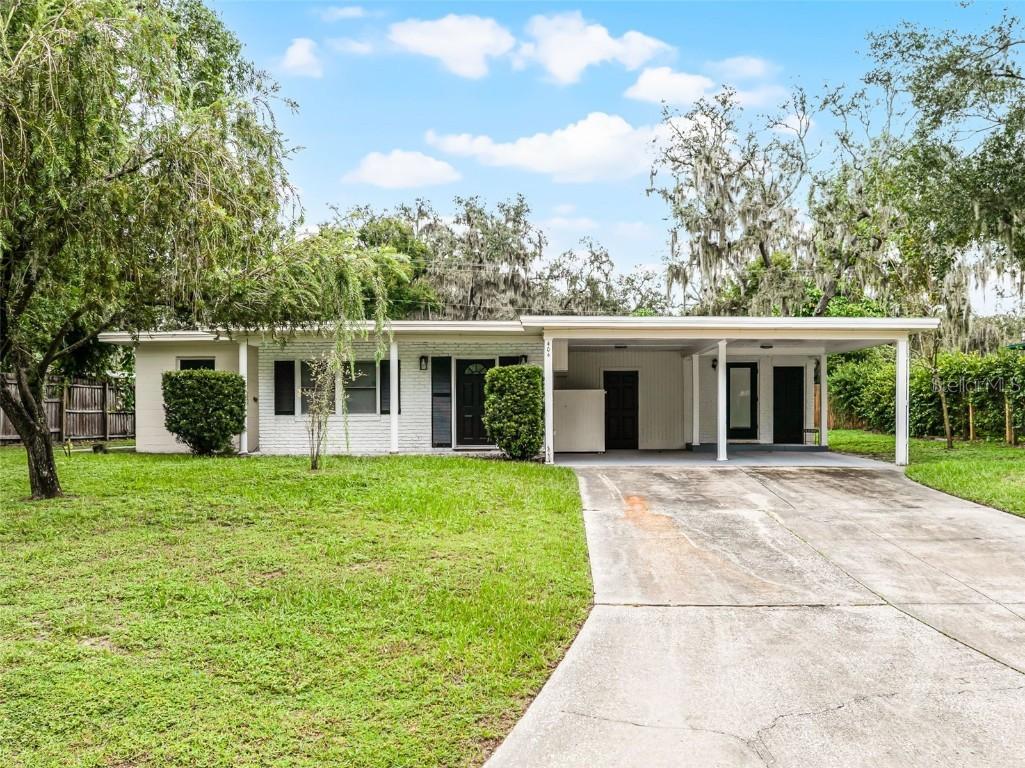 404 Courtney Dr., Temple Terrace, FL 33617