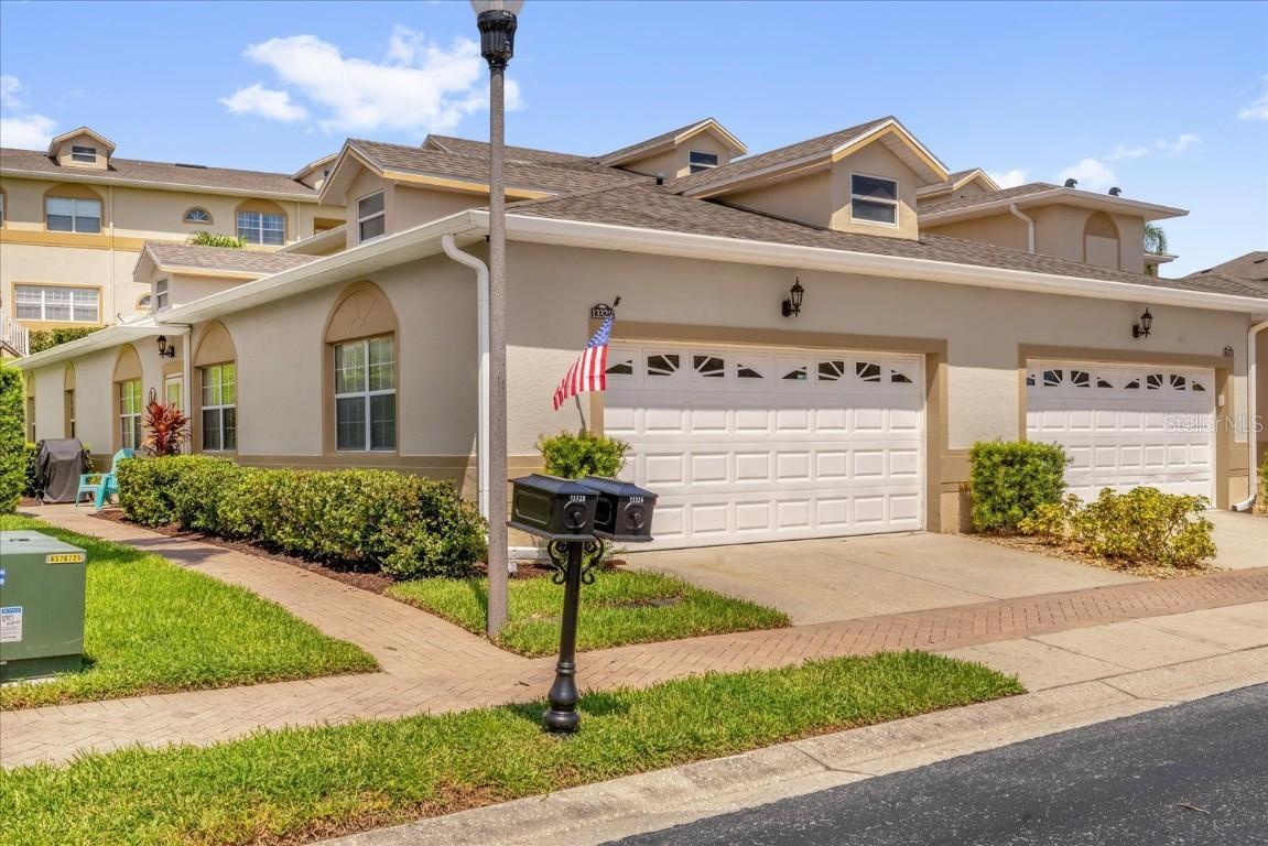 13328 Fountainbleau Dr., Clermont, FL 34711
