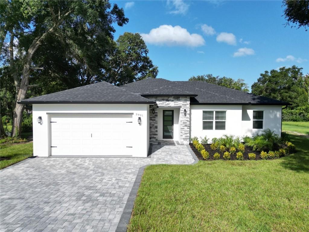 3931 Oak Pointe, Lady Lake, FL 32159
