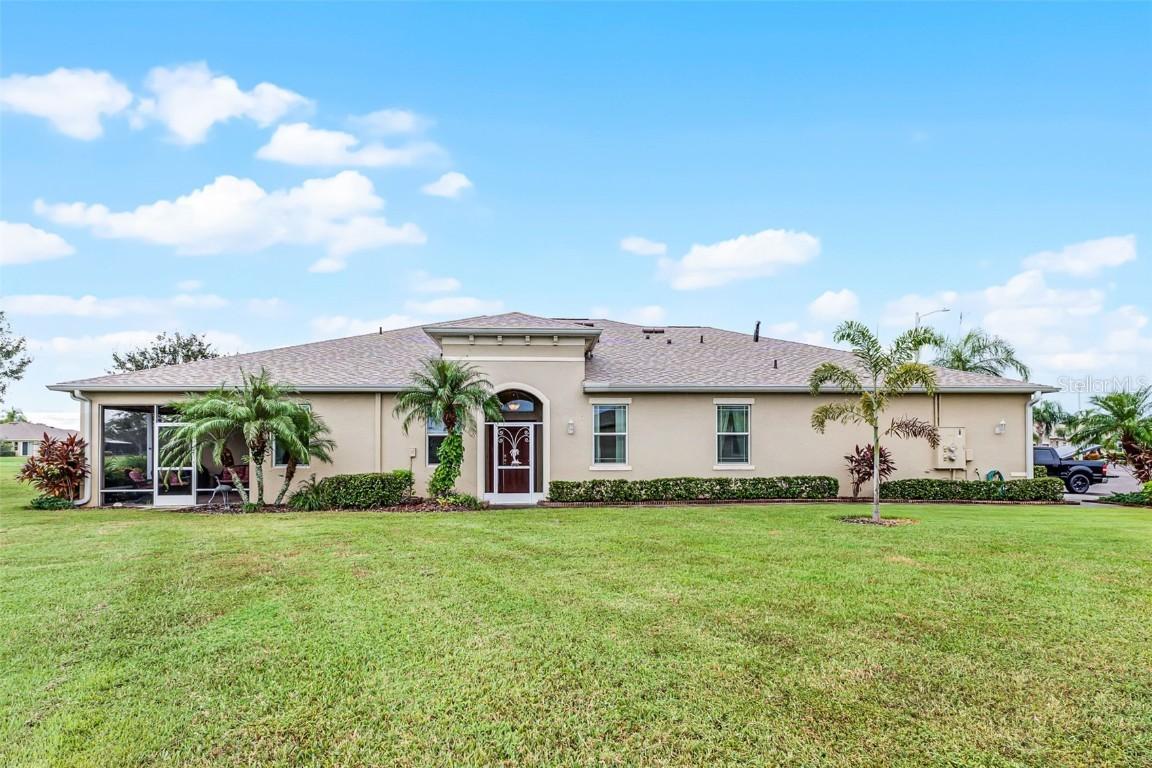 2504 Sapphire Greens Ln., Sun City Center, FL 33573