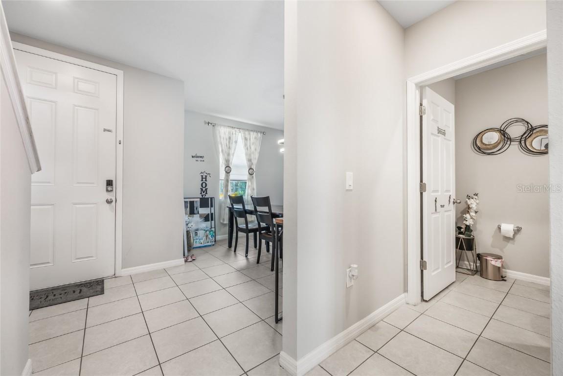 905 Cambridge Dr., Winter Haven, FL 33881