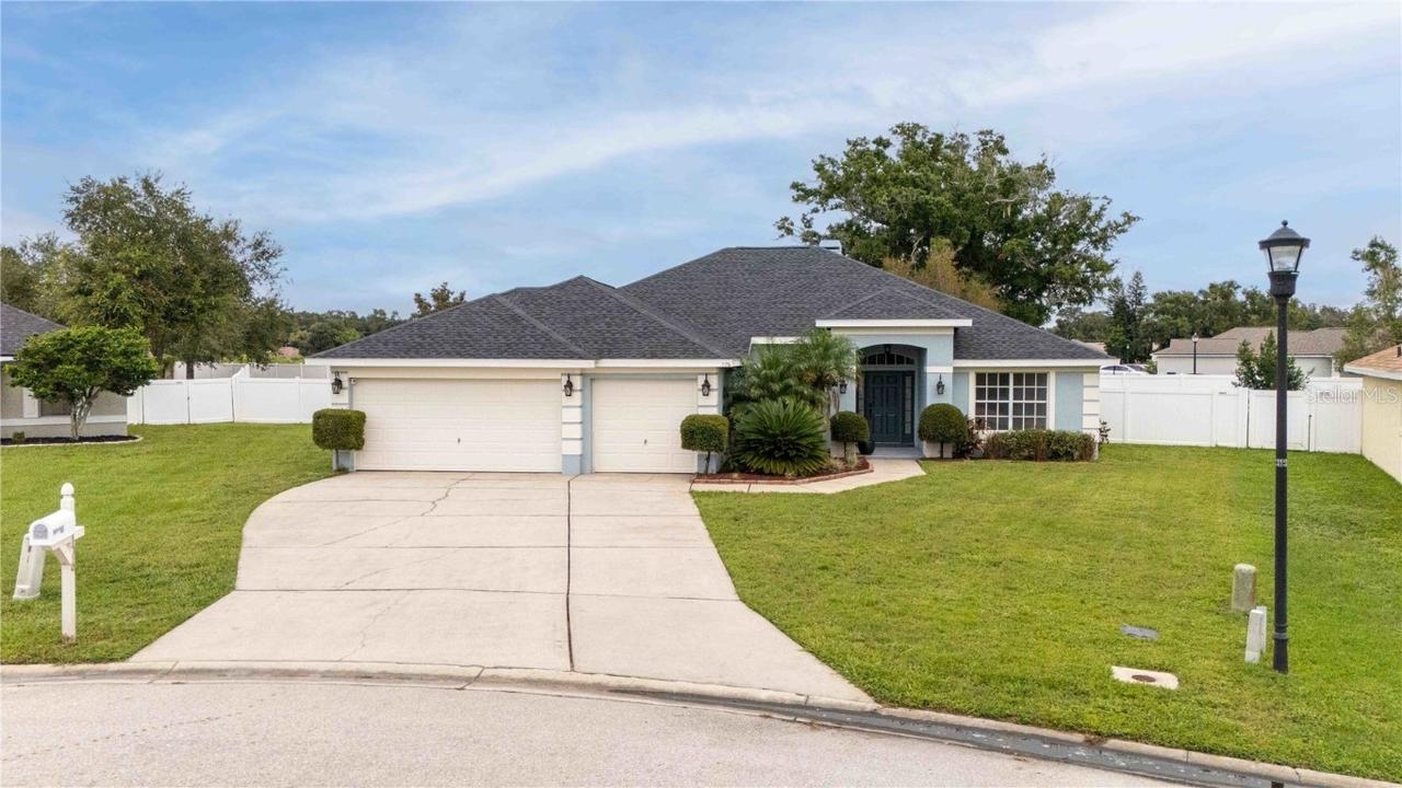 176 Amber Blvd., Auburndale, FL 33823