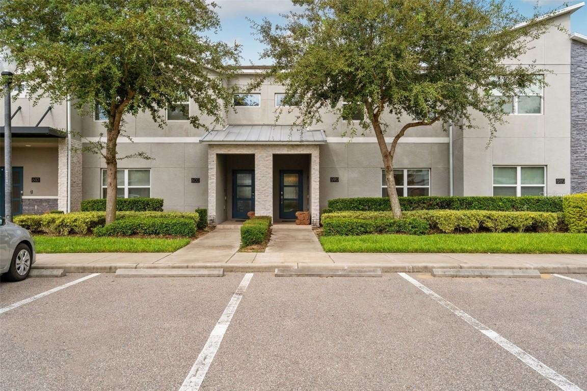 590 Pebble Beach Dr., Davenport, FL 33896