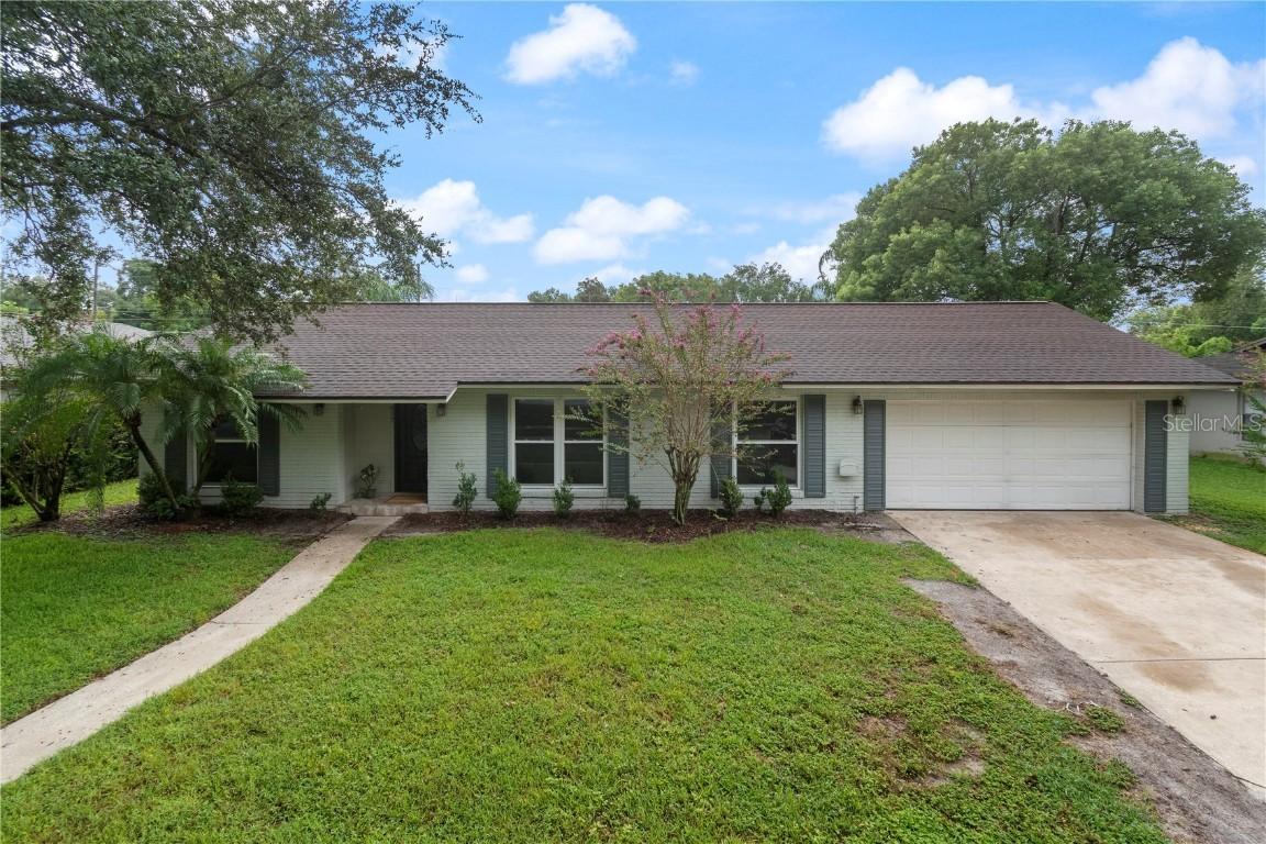 617 Newport Ave., Altamonte Springs, FL 32701