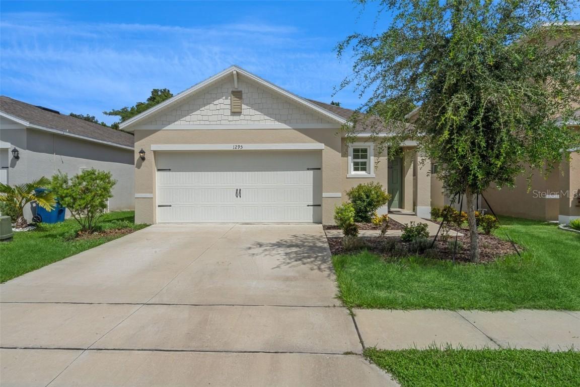 1295 Berry Ln., Davenport, FL 33837