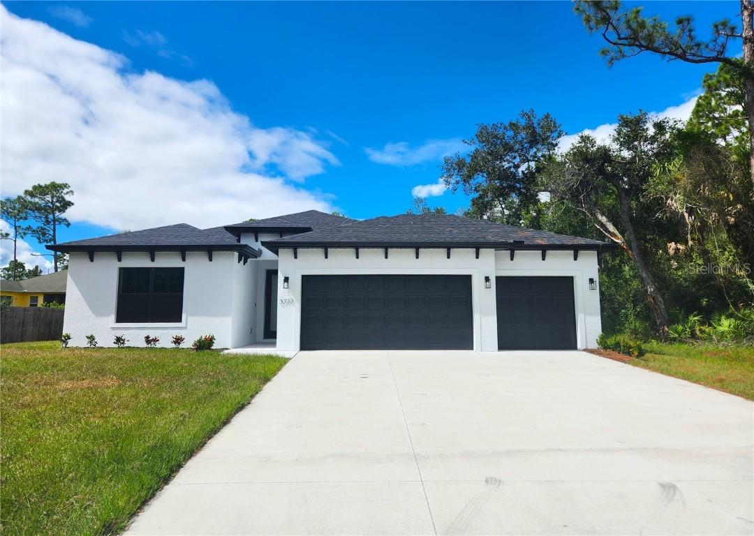 3777 E Point St., North Port, FL 34286