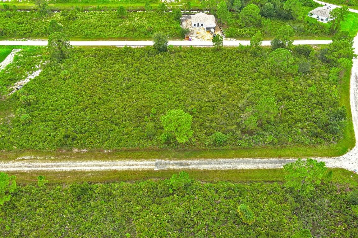 642 Vasser Ave., Lehigh Acres, FL 33974