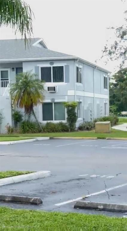 4127 Dolphin Dr., Tampa, FL 33617