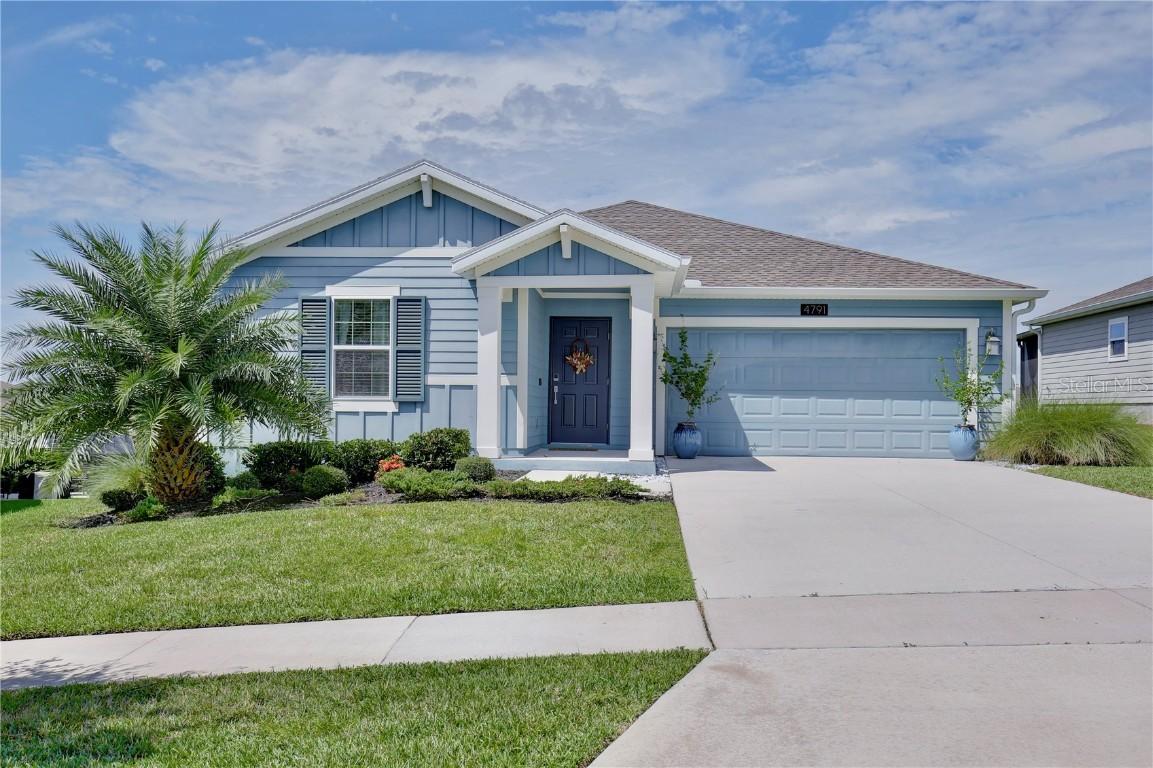4791 Magnetite Loop, Mount Dora, FL 32757