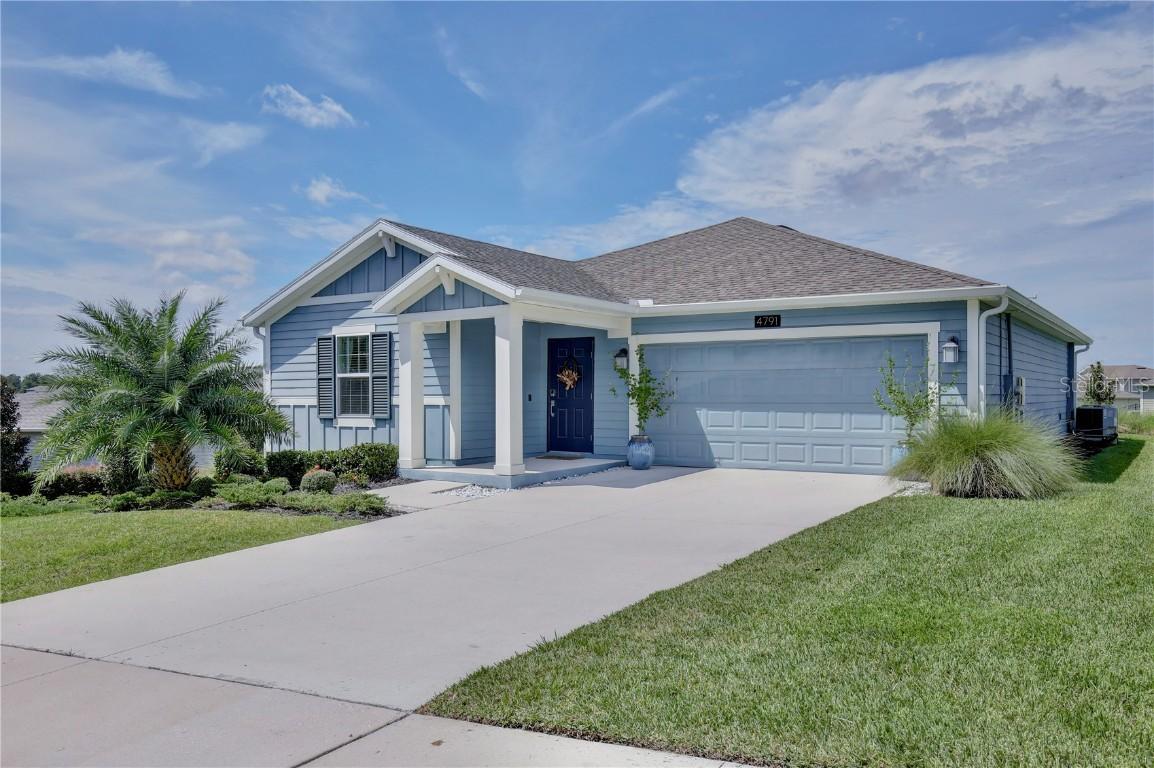 4791 Magnetite Loop, Mount Dora, FL 32757