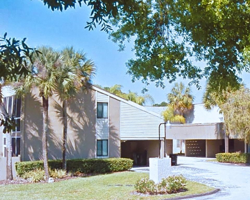 1409 Oak Pl. #H, Apopka, FL 32712