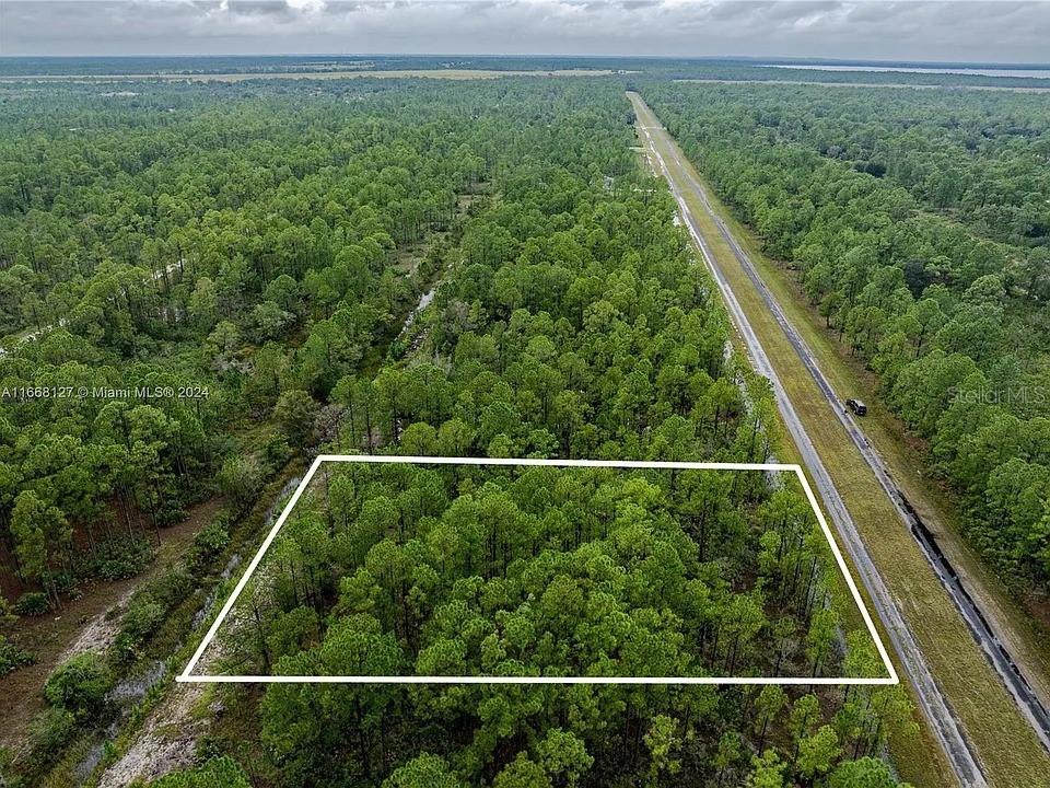 805 Japonica Ave., Indian Lake Estates, FL 33855